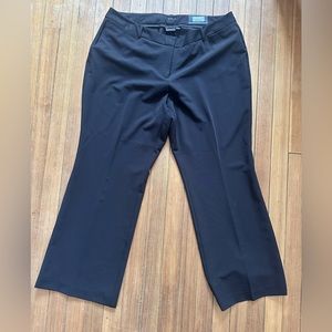 NWT, Worthington Curvy Fit Trousers, 18 Short Black